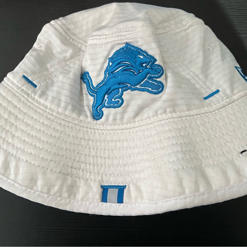 Detroit Lions White Bucket Hat